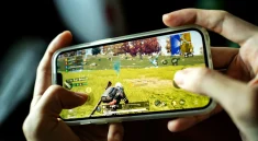 This Mobile Game Looks Cute… Until It Completely Wrecks You