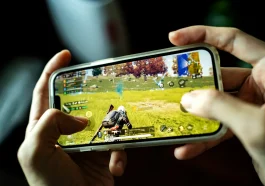 This Mobile Game Looks Cute… Until It Completely Wrecks You